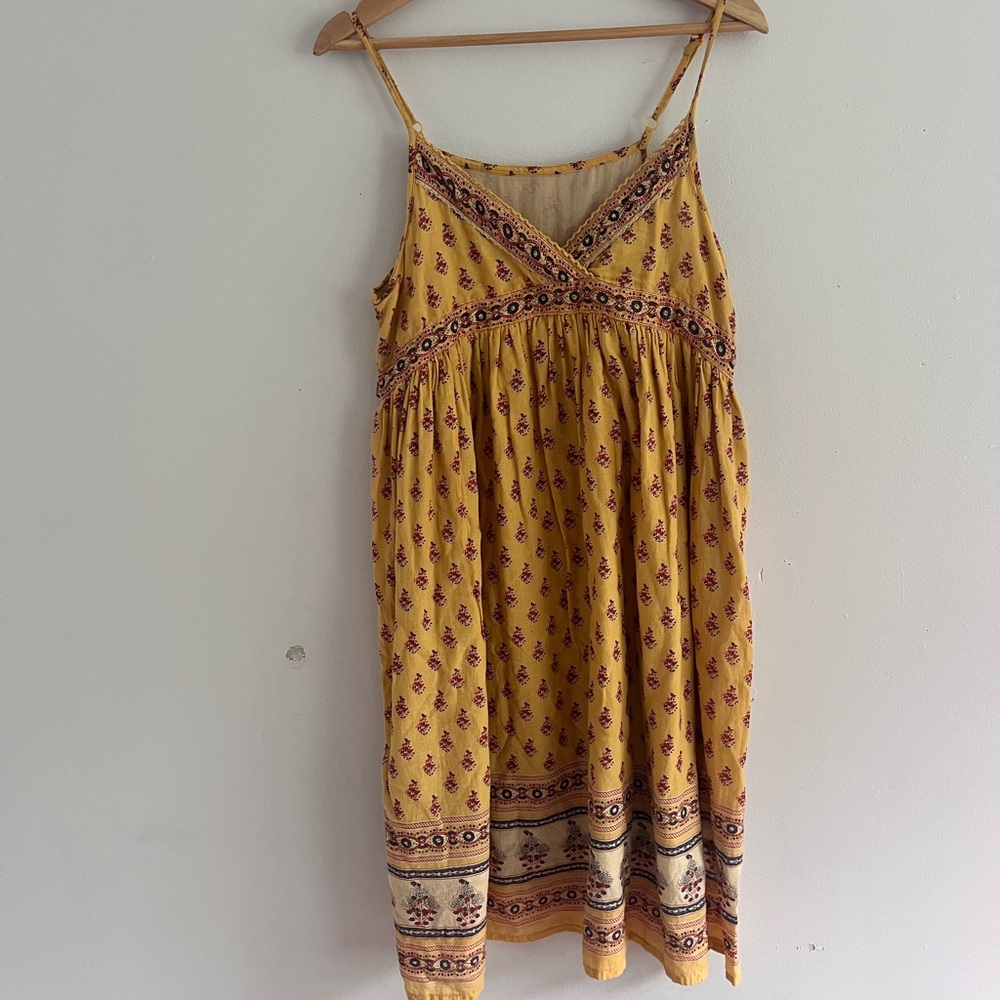 Yellow Ruched Spaghetti Strap Midi Dress